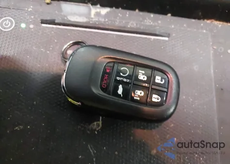 2025 Honda Odyssey Touring z USA, uszkodzony, nr VIN 5FNRL6H89SB015127